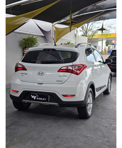 Hyundai HB20X 1.6 16V PREMIUM FLEX 4P AUTOMÁTICO