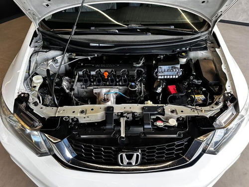 Honda Civic Sedan LXR 2.0 Flexone 16V Aut. 4p
