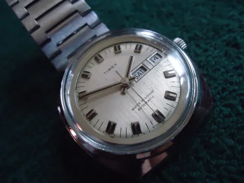 Reloj timex automatico antiguo precio sale