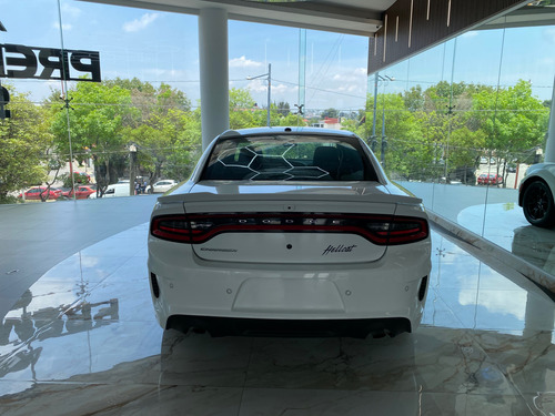 Dodge Charger 5.7 R-t At