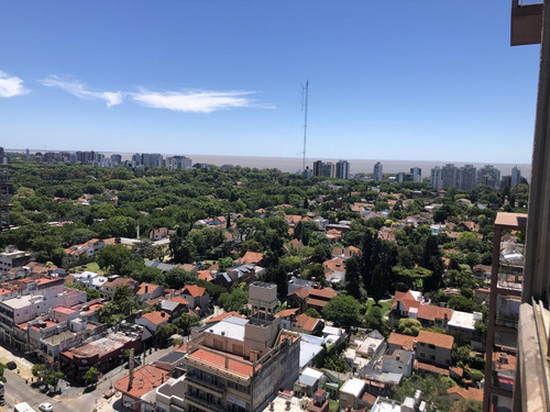 Venta Magnifico Departamento Piso Muy Alto Vista Totalmente Abierta C/ Cochera Doble Y Fija