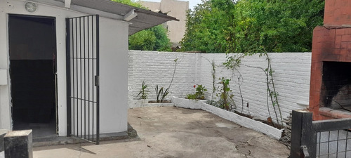 Imagen 1 de 13 de Alquiler Departamento Ph 2 Ambientes El Talar