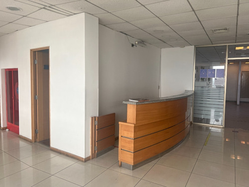 Imagen 1 de 7 de Insuperable Oficinas, Mall Plaza El Trébol 0,24uf/m2