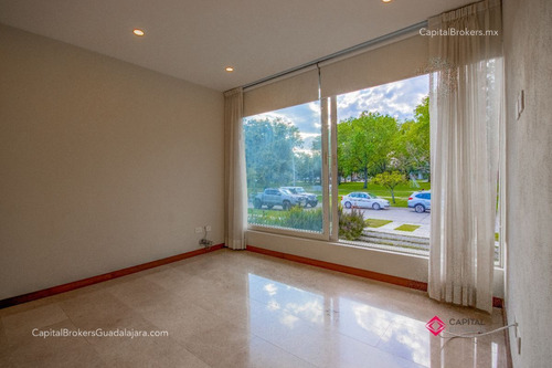 Casa De Lujo En Venta Valle Real