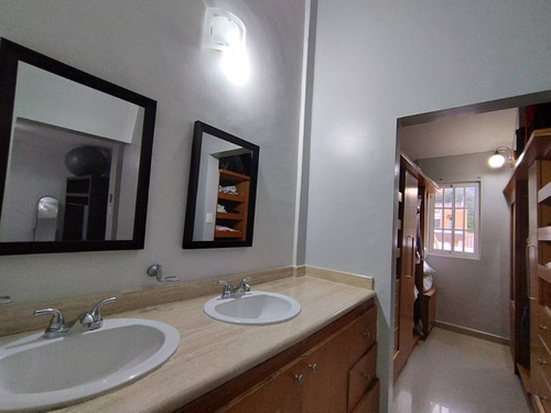 Townhouse En Monte Plata Trigal Norte Planta 100% Y Pozo