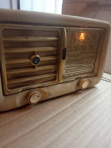 Antigua Radio Geloso Original De Colección Italy (Usado)