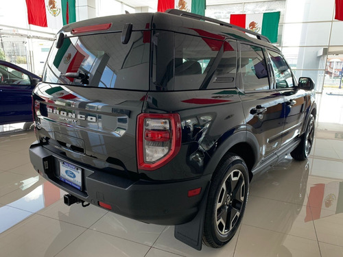 Imagen 12 de 12 de Ford Bronco Sport Outer Banks Negra 2021