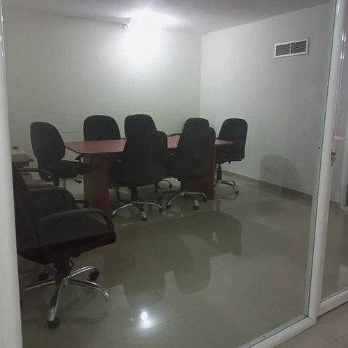 Imagen 5 de 8 de Alquila Oficina Edif. Don Manuel - Puerto La Cruz