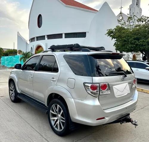 Toyota Fortuner 2.7l 4x2