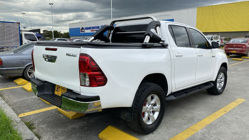Imagen 7 de 19 de Toyota Hilux
