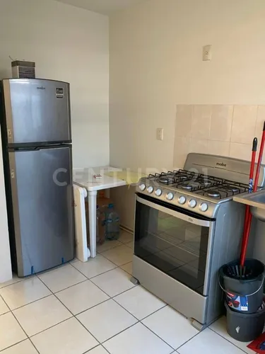 Casa De 2 Pisos, 3 Recamaras Dentro De Fracc. Privado Seguridad 24 Horas
