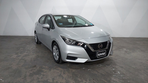 Nissan Versa 1.6 Sense Cvt