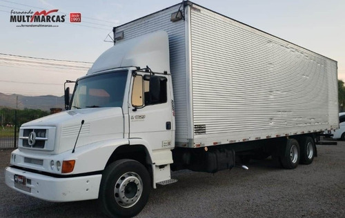 Mercedes Benz L 1620 - Baú 10.10m