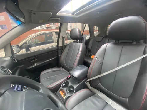 Kia Carens 2.0 Rondo Ex