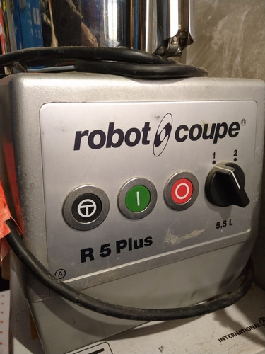 Cutter Mesa 5,5l 2 Velocidades 1200w Robot Coupe R5 Plus (Usado)