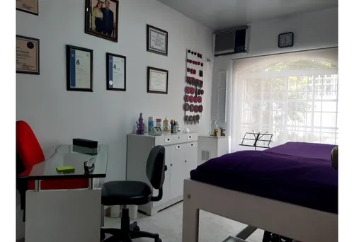 Vendo Casa Para Inversionistas Con Coworking Y 2 Aptos.