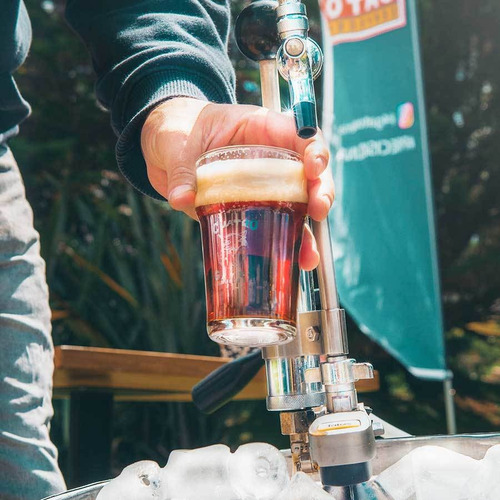 Imagen 2 de 10 de Alquiler Chopera Cerveza Artesanal Cuatro Gatos 20 30 50 Lts