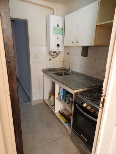 Imagen 17 de 30 de Depto 2 Amb En Duplex C/patio Palermo A Reciclar