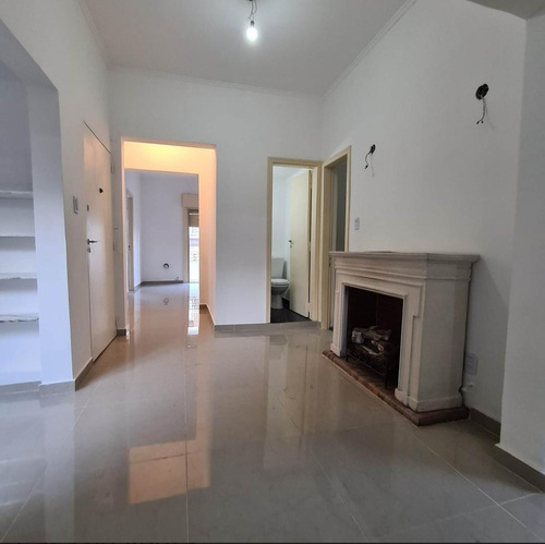 Oportunidad! Dueño Vende Ph/departamento Tipo Casa De Categoria En Avellaneda, Totalmente Reciclado A Nuevo!! Sin Expensas!! Sin Comision Inmobiliaria! Se Acepta Propiedad Menor Valor De Mi Interes