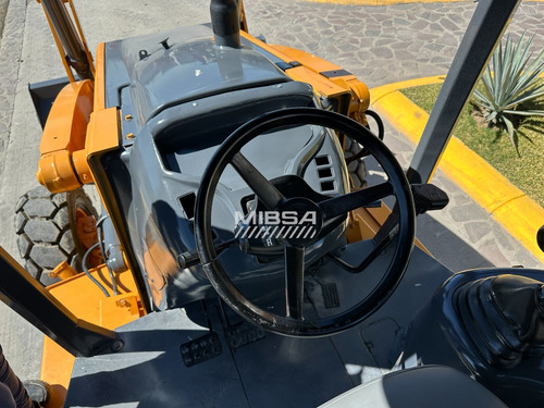 Retroexcavadora Case/jhon Deere/ Caterpillar