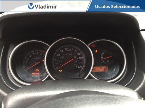 Nissan Tiida At Hatch 2010 Excelente Estado