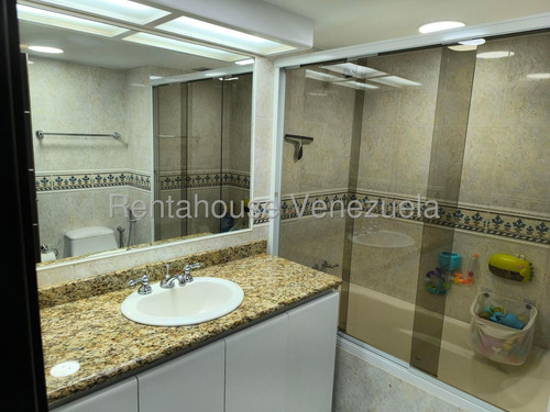 Apartamento Remodelado Amplio Y Cómodo En Excelente Urbanización Las Mesetas Santa Rosa De Lima Lld
