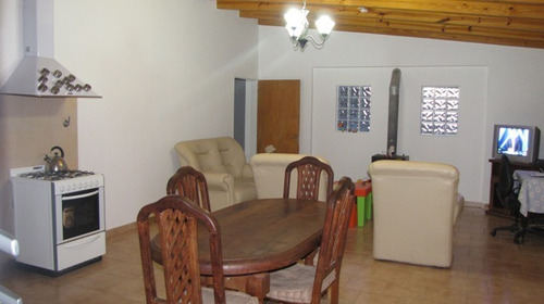 Vendo/permuto Casa Comodoro Rivadavia Título De Propiedad