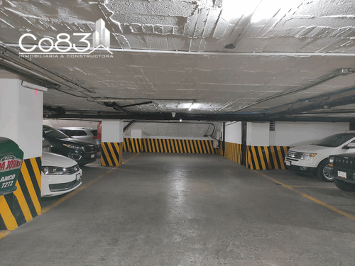 Renta - Oficina - Ejército Nacional - 104 M2 - Piso 3