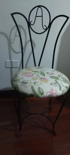 Sillas De Hierro Forjado (Usado)