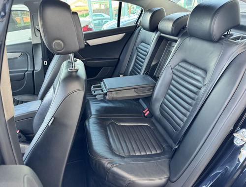 Volkswagen Passat 2.0 FSI DSG GASOLINA 4P AUTOMÁTICO