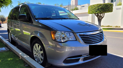 Chrysler Town & Country touring 3.6 v6