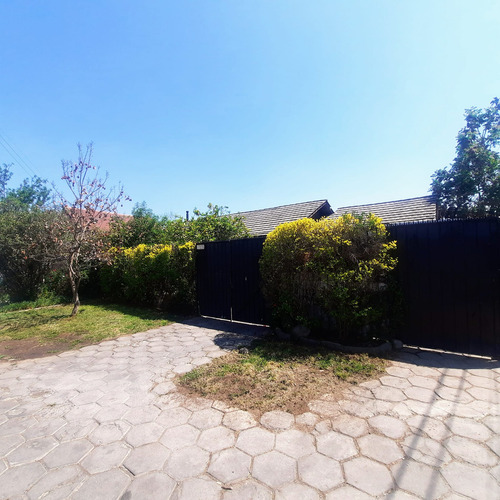 Casa Excelente Ubicación, La Reina. 3d 1b. Metro Príncipe