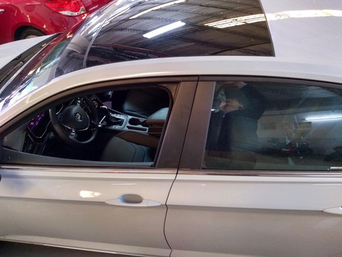 Volkswagen Vento 1.4 Highline 150cv At 0km 2021 Ec