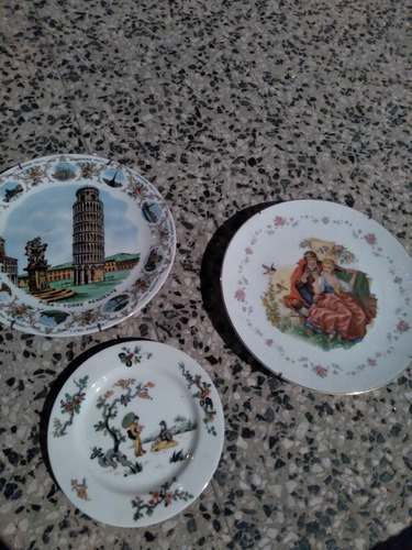 Set De 3 Platos Decorativos De Porcelana Europea. Divinos.