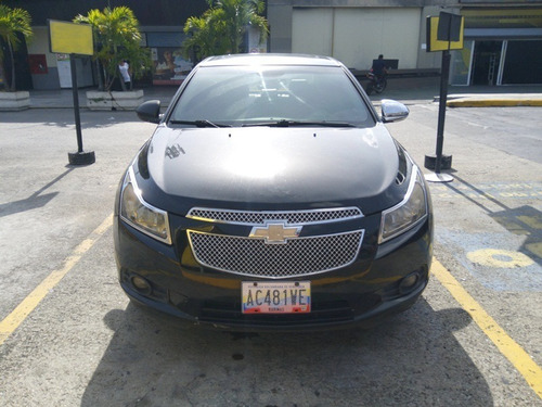 Imagen 2 de 13 de Chevrolet Cruze Automática