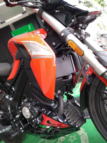 Imagen 13 de 19 de Benelli 180 S - Agrobikes (no Bajaj Rouser) Naked Verde Lima