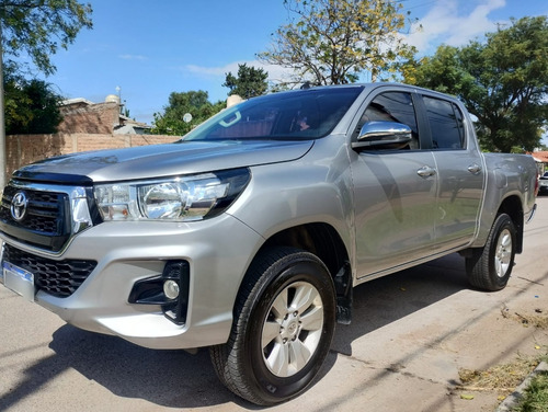 Toyota Hilux 2.8 Cd Srv 177cv 4x4