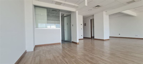 Oficina En Arriendo En Las Condes