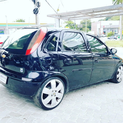 Imagem 4 de 10 de Chevrolet Corsa Hatch Corsa Hat. Premium 1.4 8v Econoflex 5