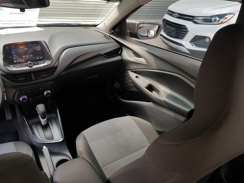 Imagen 11 de 15 de Chevrolet Onix 2021 1.0t Ls At