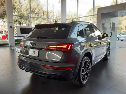 Imagen 7 de 15 de Audi Q5 45 Tfsi Quattro (245) Hp S Tronic S Line