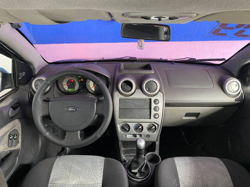 Imagem 15 de 15 de Ford Fiesta 1.0 Mpi Trend Sedan 8v Flex 4p Manual