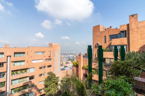 Apartamento En Arriendo En Los Rosales. Cod A22972