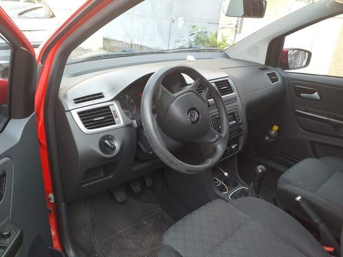 Volkswagen Fox 1.0 Vermelho