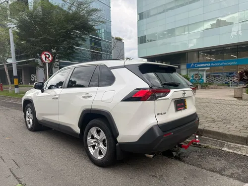 Toyota RAV4 2.0 Xle 4X2 Cvt