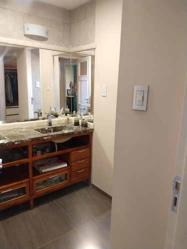Casa En Venta - 4 Dormitorios 4 Baños - San Rafael