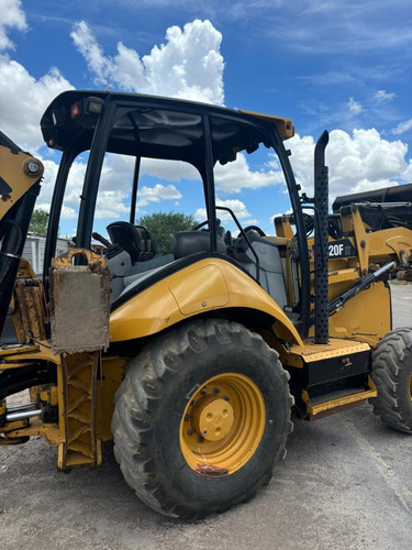 Retroexcavadora Cat 420f It 4x4 2013_cat420fejwj01195