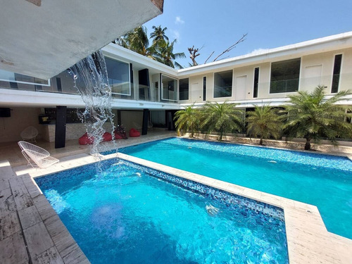 Imagen 8 de 25 de Frances Mijares Vende Hotel Boutique Bahía De Cata Cód 182520