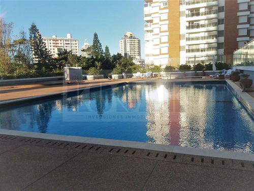 Kosak Punta Del Este- Brava Mansa  Venta Apart 1 Dorm Y 1/2 Gje Pasos Mar Piscinas 