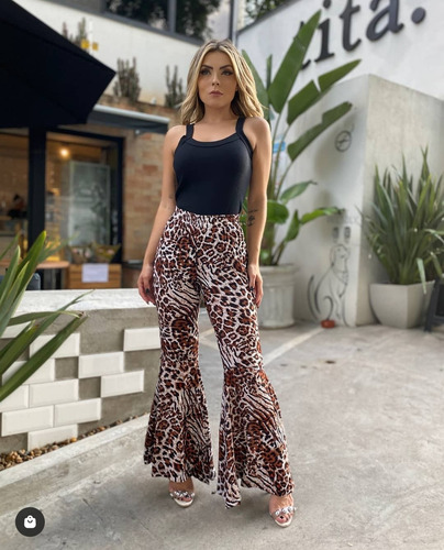 Imagem 3 de 7 de Calça Max Flare Estampa Animal Print Onça Viscose Elegante